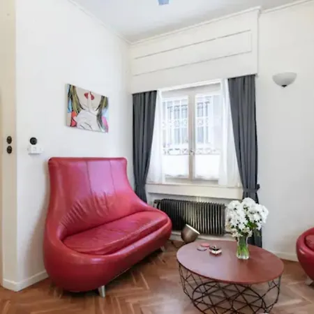 House In House At The Heart Of Exarchia, Extremely Appartamento *